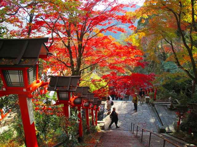 貴船神社